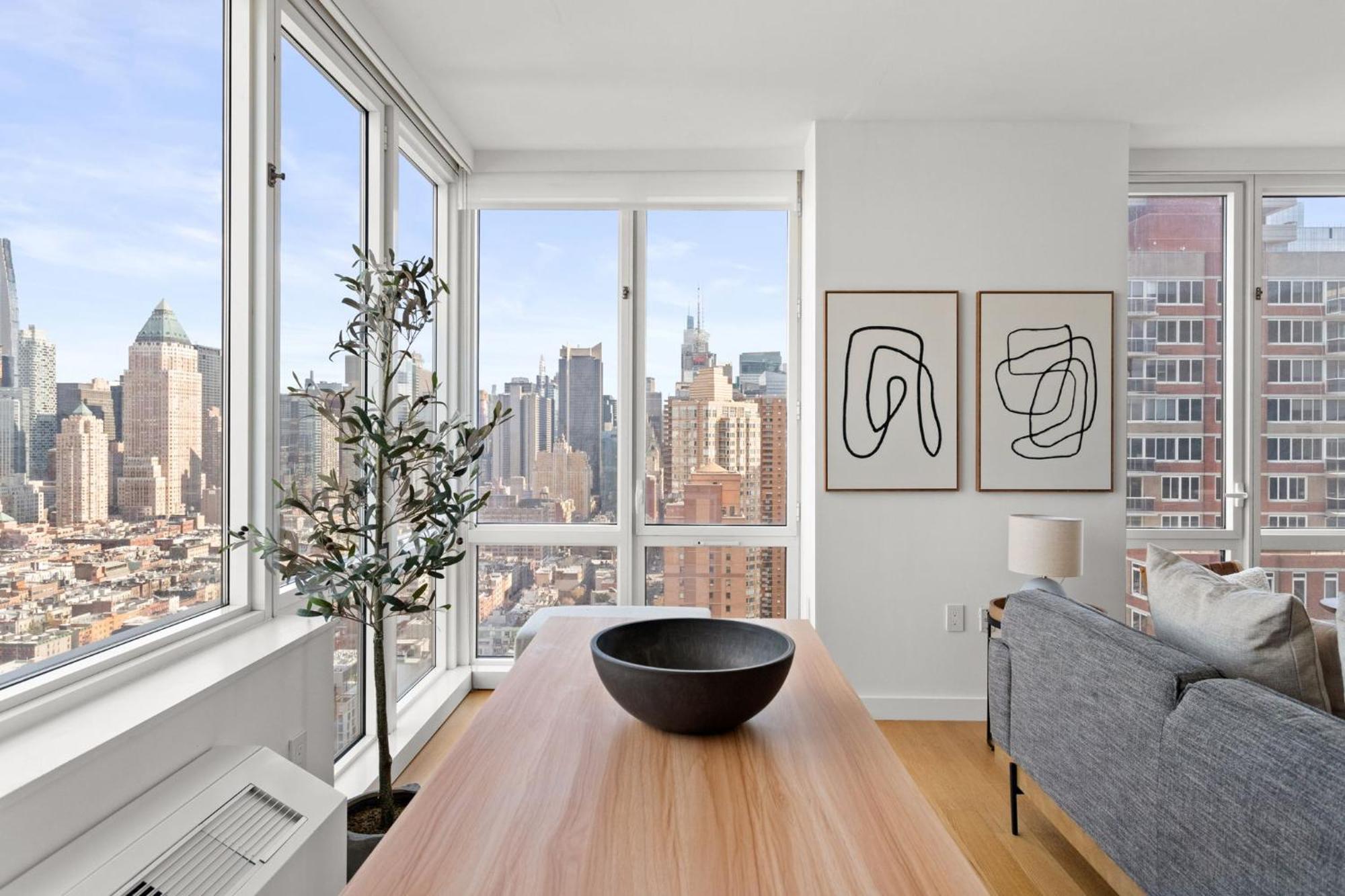 1 Bd Luxury With Stunning Views Appartement New York